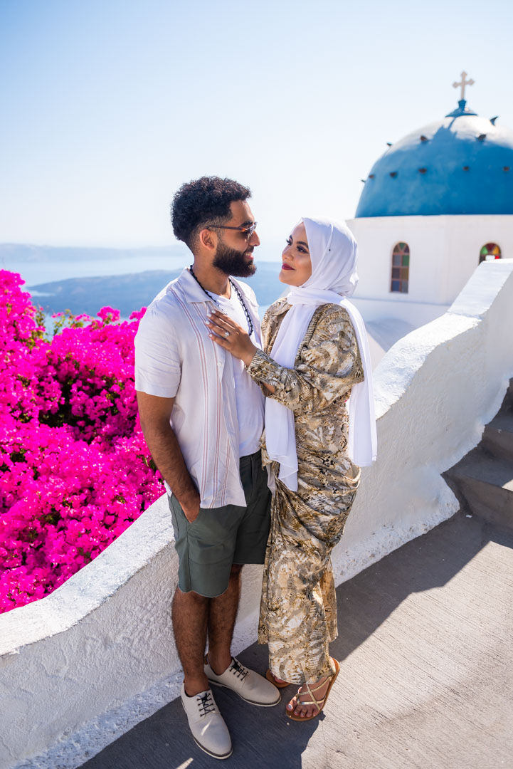 Couple love-story photoshoot in Santorini